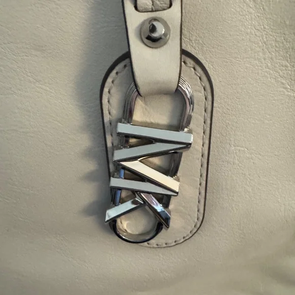 MICHAEL MICHAEL KORS Astor Large Studded Leather Tote Bag - Picture 7 of 13